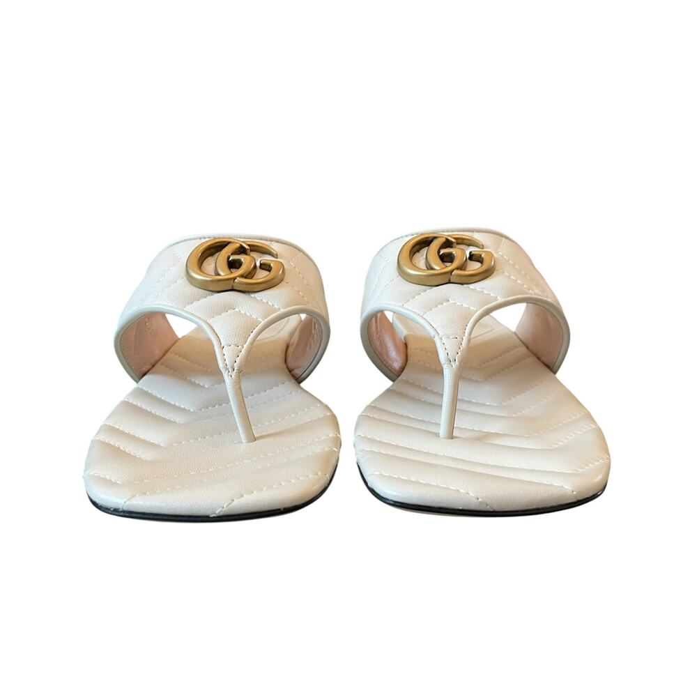 Gucci GG Marmont Matelasse Leather Flip Flop Sandals Cream White Sz 37.5 US 7.5 - Picture 4 of 16